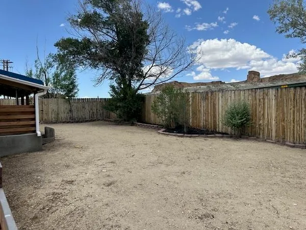 $369,000 | 560 Hillcrest Way, Green River, WY 82935
