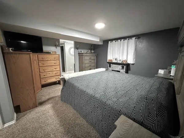$369,000 | 560 Hillcrest Way, Green River, WY 82935