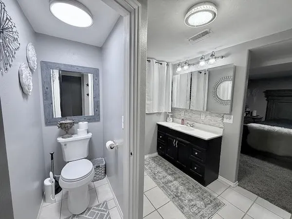 $369,000 | 560 Hillcrest Way, Green River, WY 82935