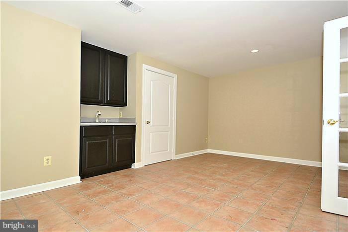 1303 Sawbridge Way Reston, VA 20194 - Photo 25 of 30 Den