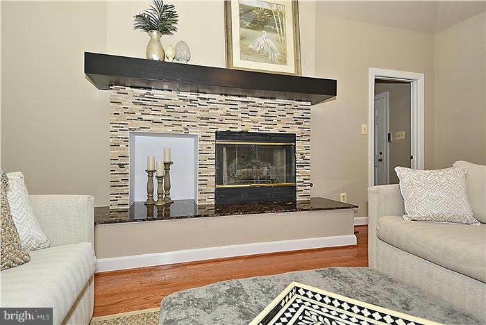 1303 Sawbridge Way Reston, VA 20194 - Photo 8 of 30 Family Room
