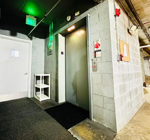 $200,000 | 402 Sturdy Road, Unit 2C, Valparaiso, IN 46383