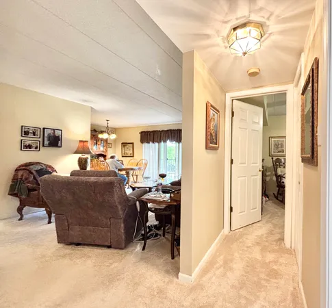 $200,000 | 402 Sturdy Road, Unit 2C, Valparaiso, IN 46383