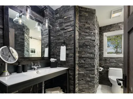 $4,832,000 | 5575 St Vrain Road, Longmont, CO 80503