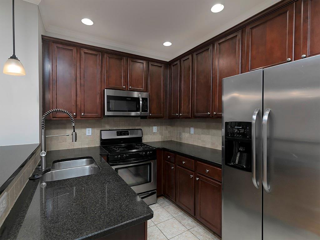 4300 Sandy Point, Unit 20 Acworth, GA 30101 - Photo 12 of 35