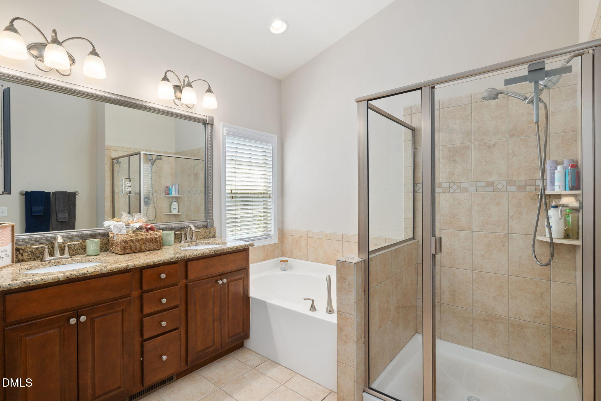 8311 Primanti Boulevard Raleigh, NC 27612 - Photo 26 of 41 31-web-or-mls-DX3A2305