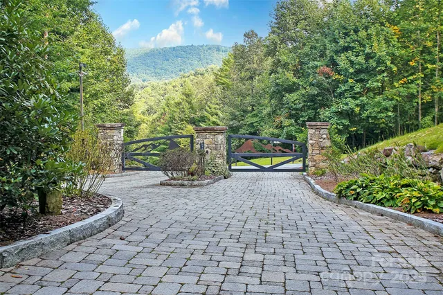 $32,000 | 18 Trillium Lane, Brevard, NC 28712