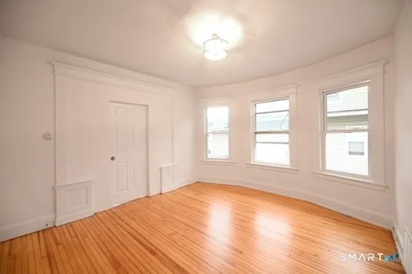 $2,800 | 117 Marion Street, Unit 2, Bridgeport, CT 06606