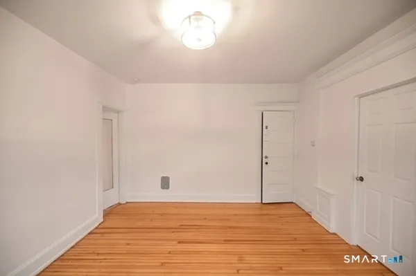$2,800 | 117 Marion Street, Unit 2, Bridgeport, CT 06606