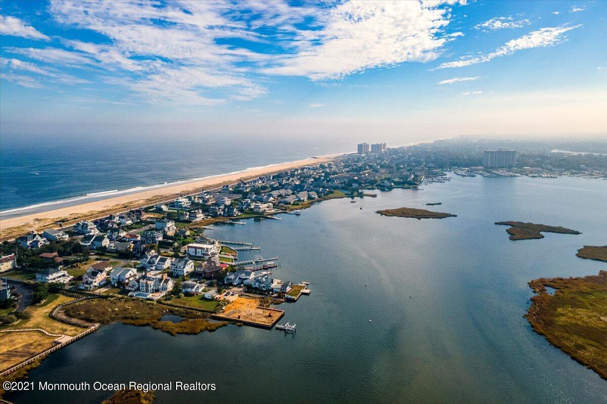 15 Riverview Road Monmouth Beach, NJ 07750 - Photo 36 of 38 a view of a lake