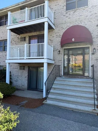$2,250 | 6 Kenmar Drive, Unit 1, Billerica, MA 01821