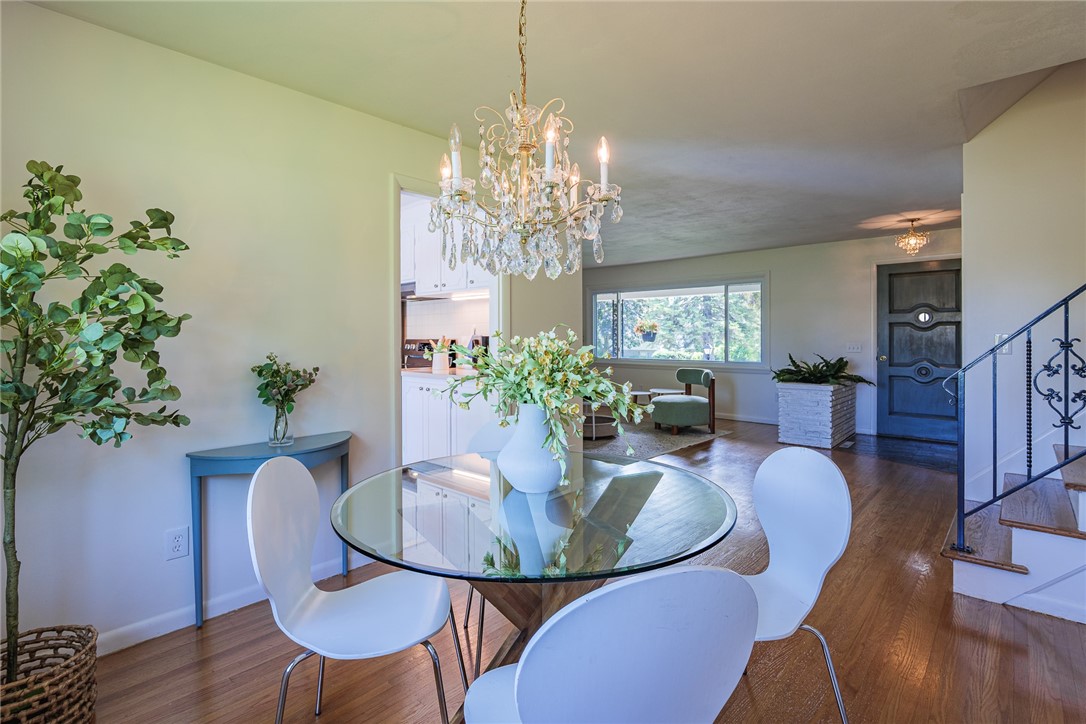 164 Queens Lane Irondequoit, NY 14617 - Photo 11 of 50