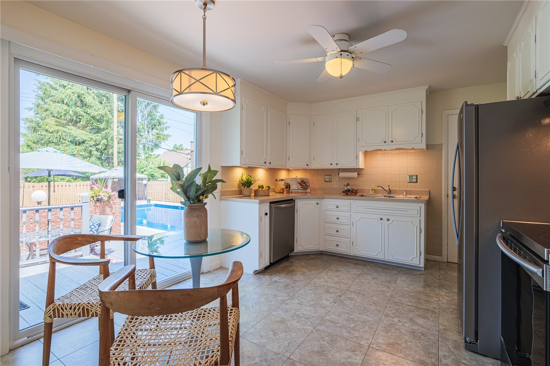 164 Queens Lane Irondequoit, NY 14617 - Photo 13 of 50