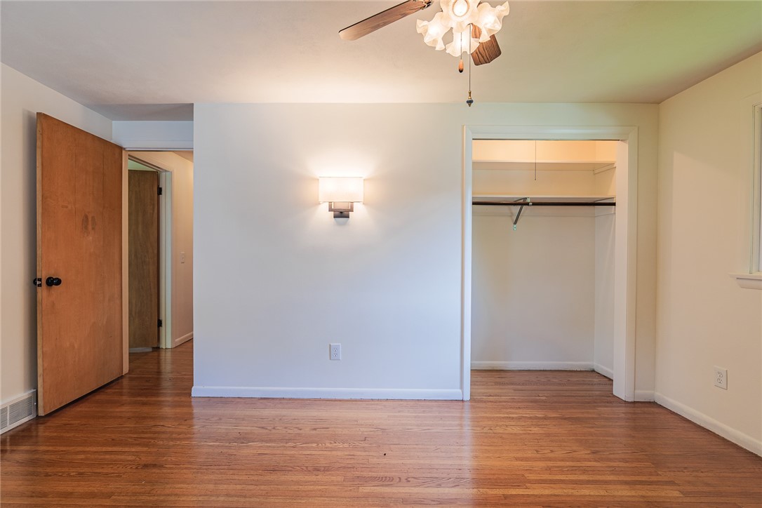 164 Queens Lane Irondequoit, NY 14617 - Photo 20 of 50