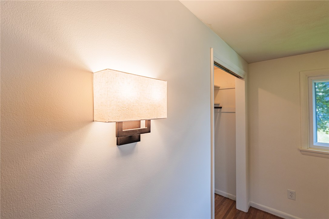 164 Queens Lane Irondequoit, NY 14617 - Photo 21 of 50