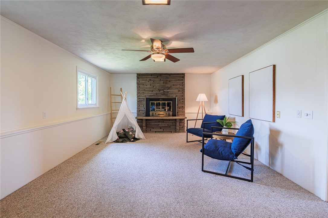 164 Queens Lane Irondequoit, NY 14617 - Photo 24 of 50