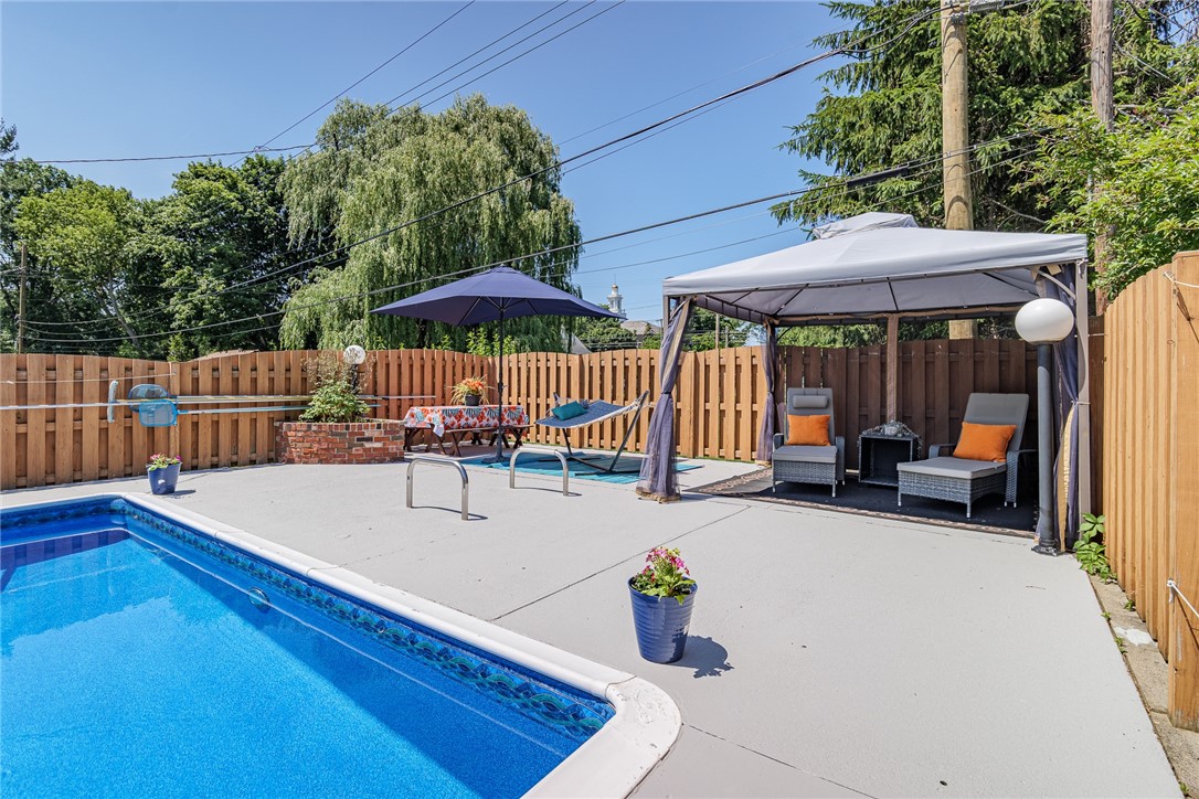 164 Queens Lane Irondequoit, NY 14617 - Photo 37 of 50