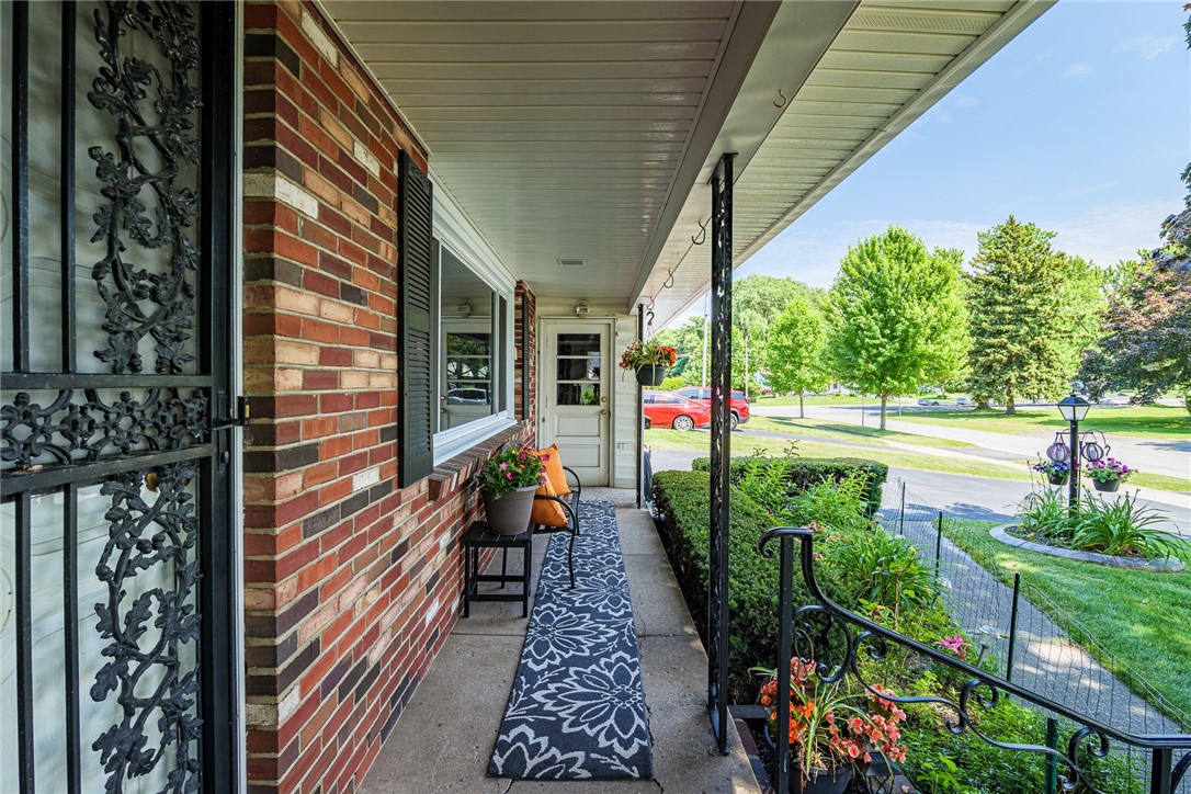 164 Queens Lane Irondequoit, NY 14617 - Photo 41 of 50