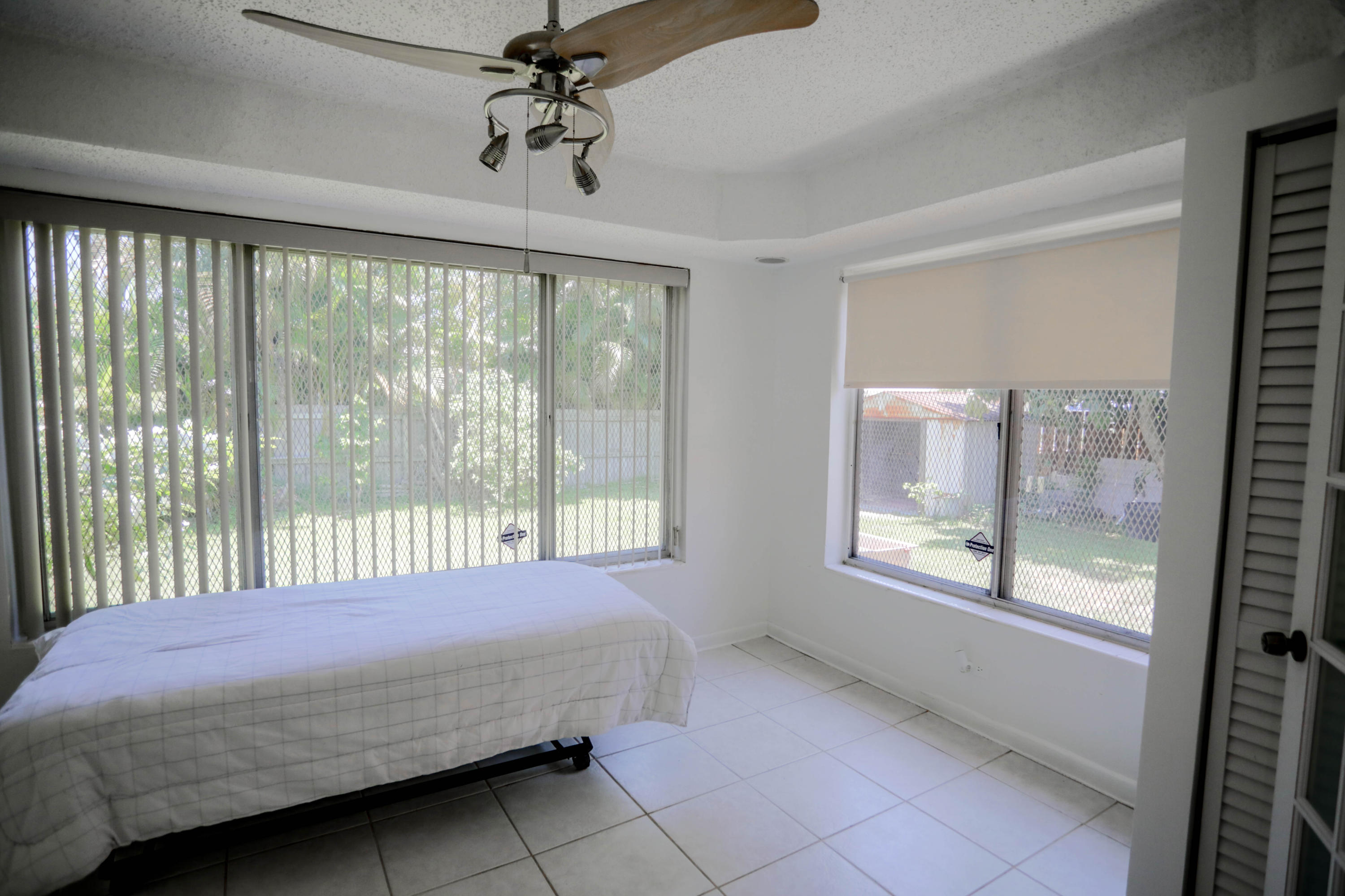 4216 Gulfstream Road Lake Worth, FL 33461 - Photo 30 of 67 L45A8791