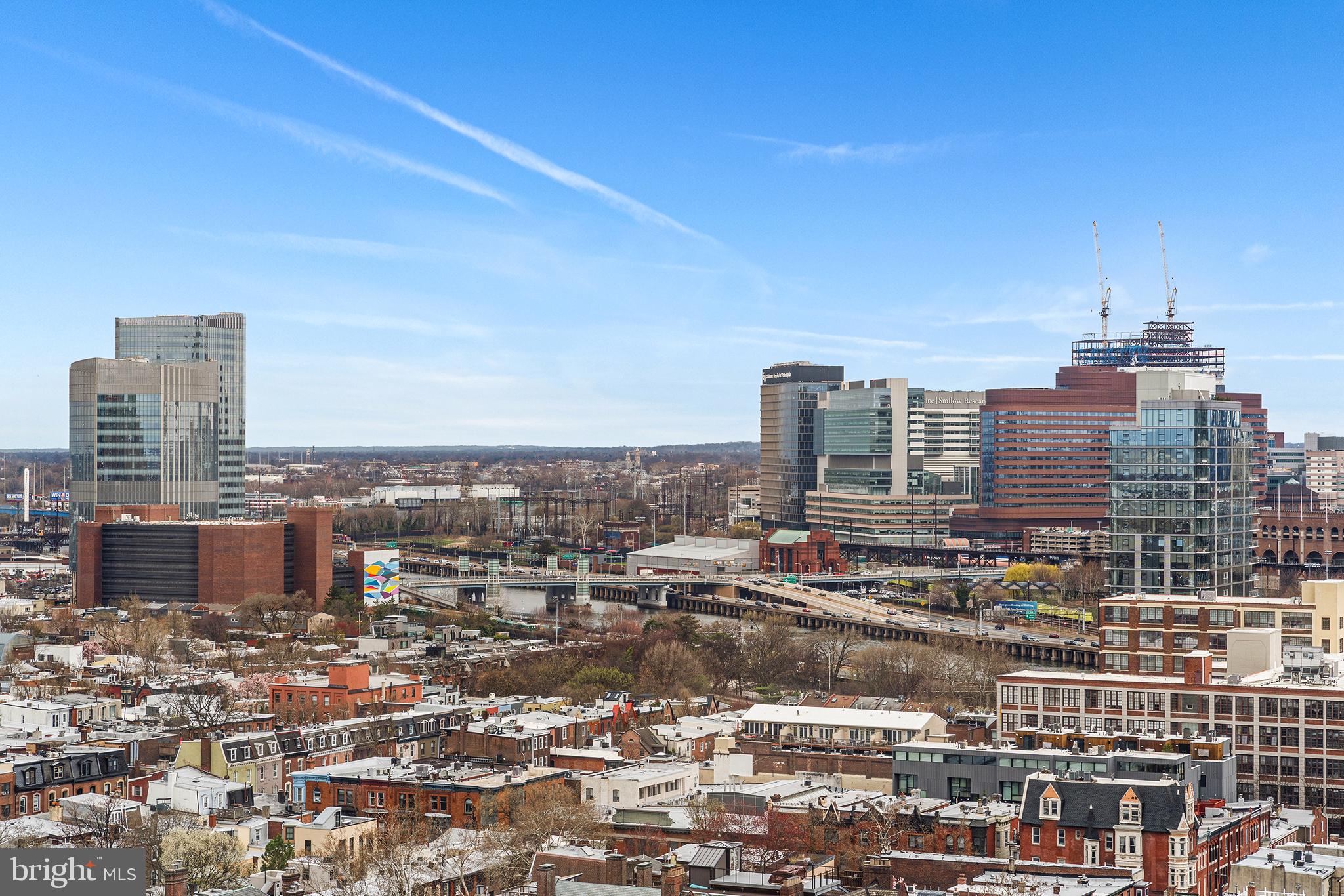 2018 Walnut Street, Unit 21L Philadelphia, PA 19103 - Photo 15 of 39 Urban skyline meets vibrant history.