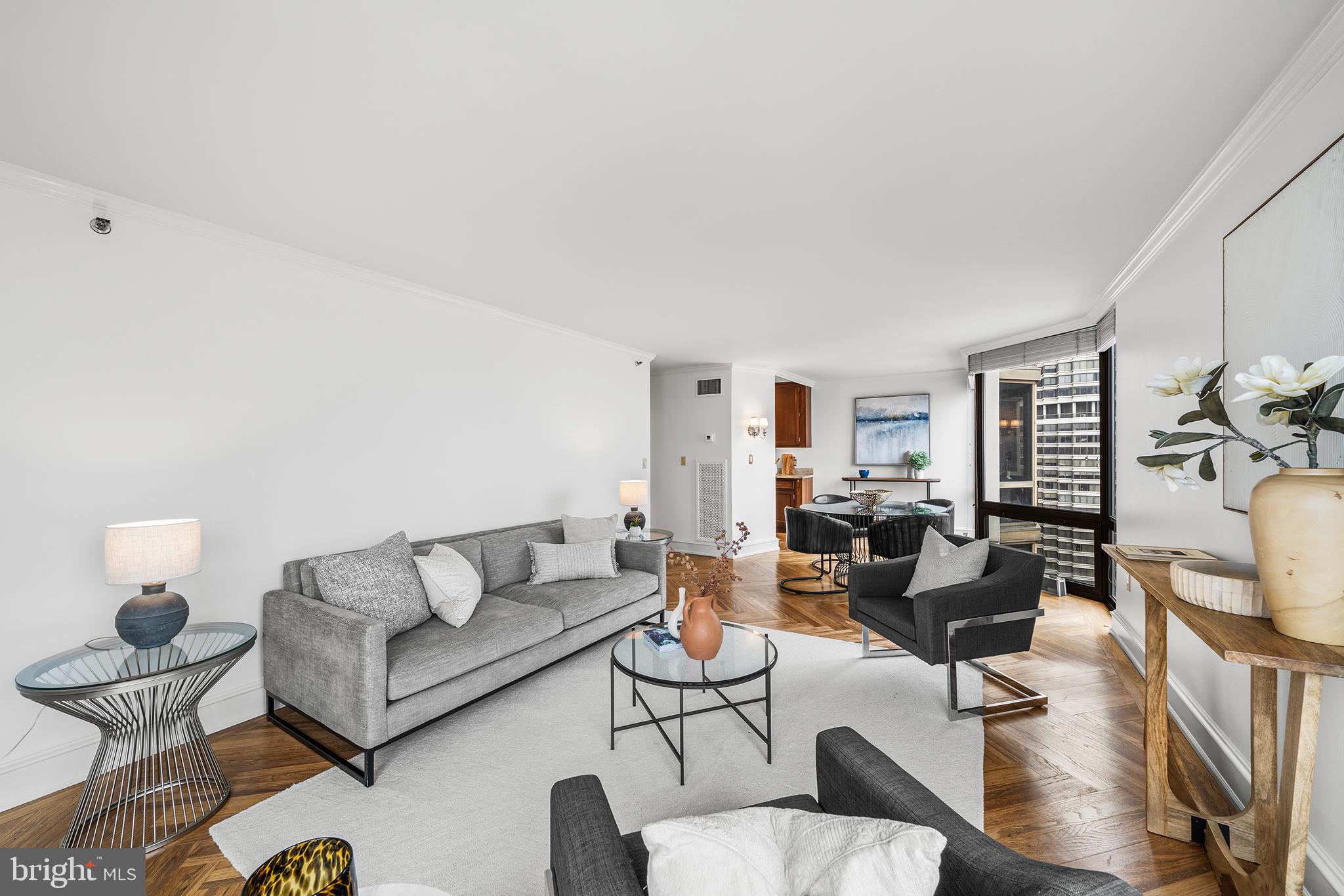 2018 Walnut Street, Unit 21L Philadelphia, PA 19103 - Photo 18 of 39 Modern elegance in a bright space.