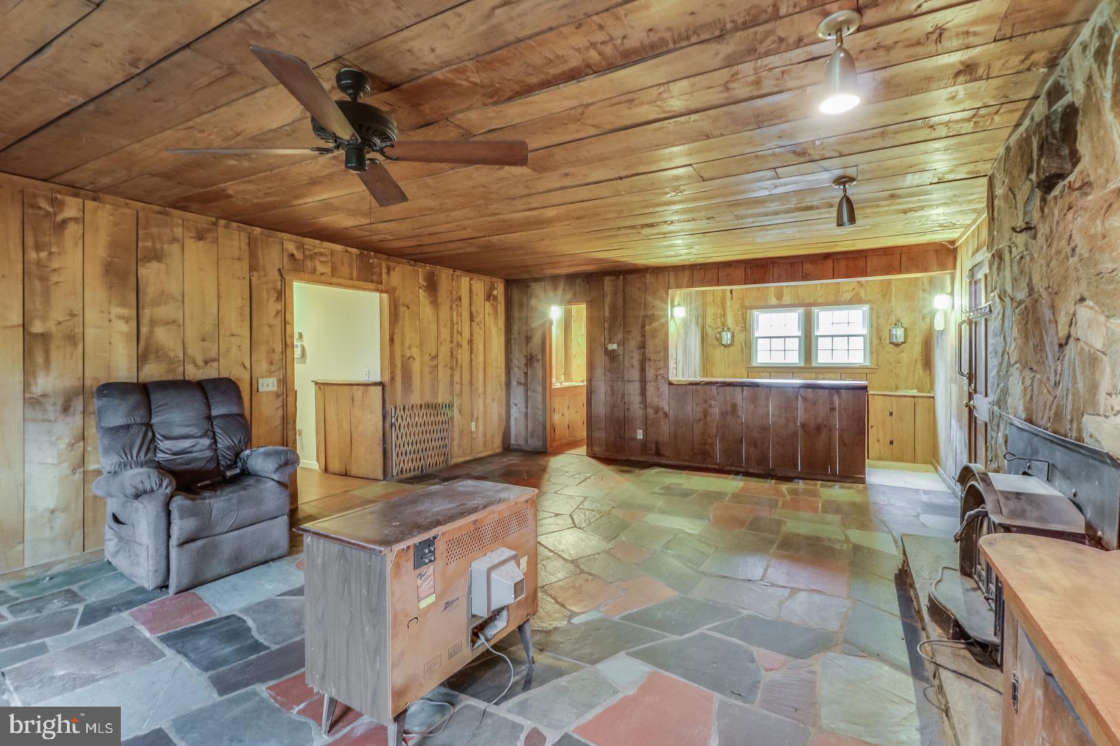 1227 East Denneys Road Dover, DE 19901 - Photo 7 of 28 Gallery Image 7