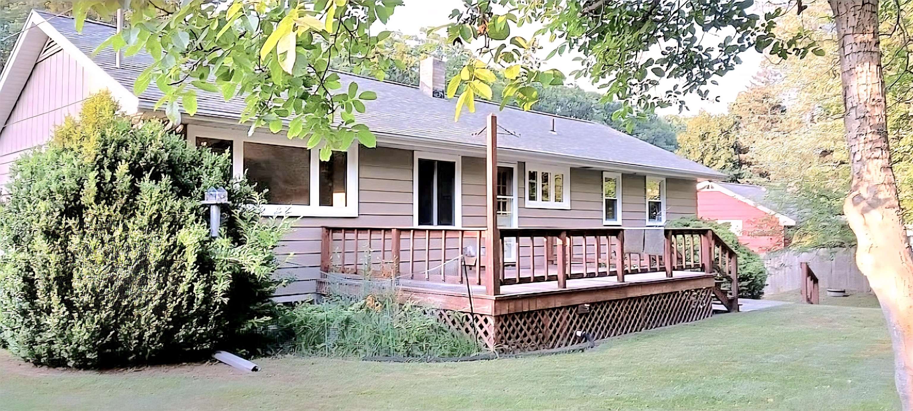 207 West Kott Road Manistee, MI 49660 - Photo 2 of 10