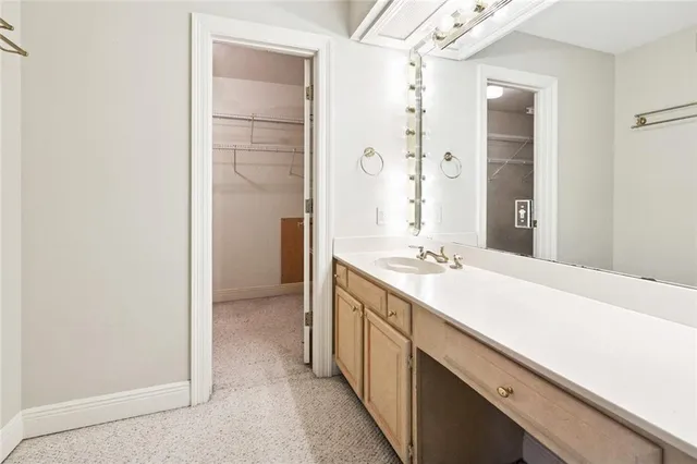 $729,000 | 228 Rue St Peter, Metairie, LA 70005