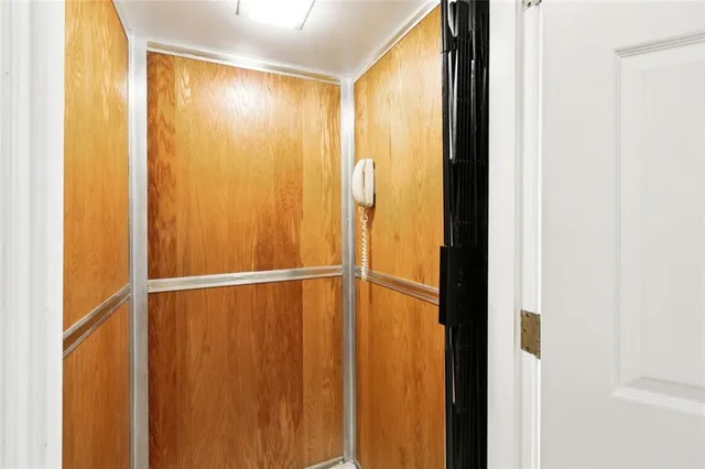 $729,000 | 228 Rue St Peter, Metairie, LA 70005