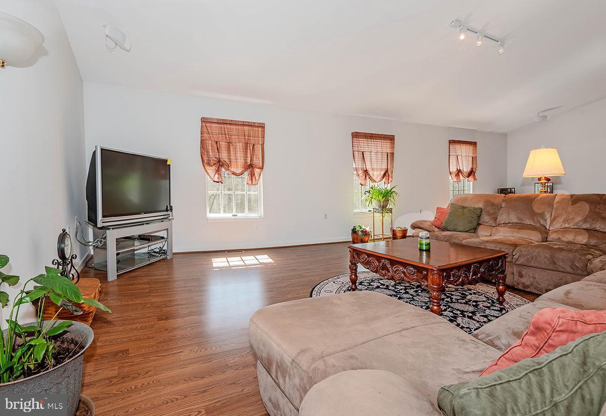 213 King James Road Upper Marlboro, MD 20774 - Photo 13 of 41 Upper level family room is perfect for movie night