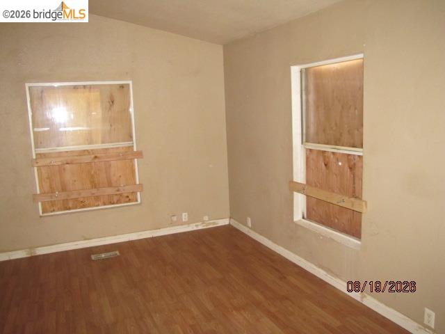 4069 Buckeye Road Mariposa, CA 95338 - Photo 22 of 22 Wood-finish flooring with neutral wall tones