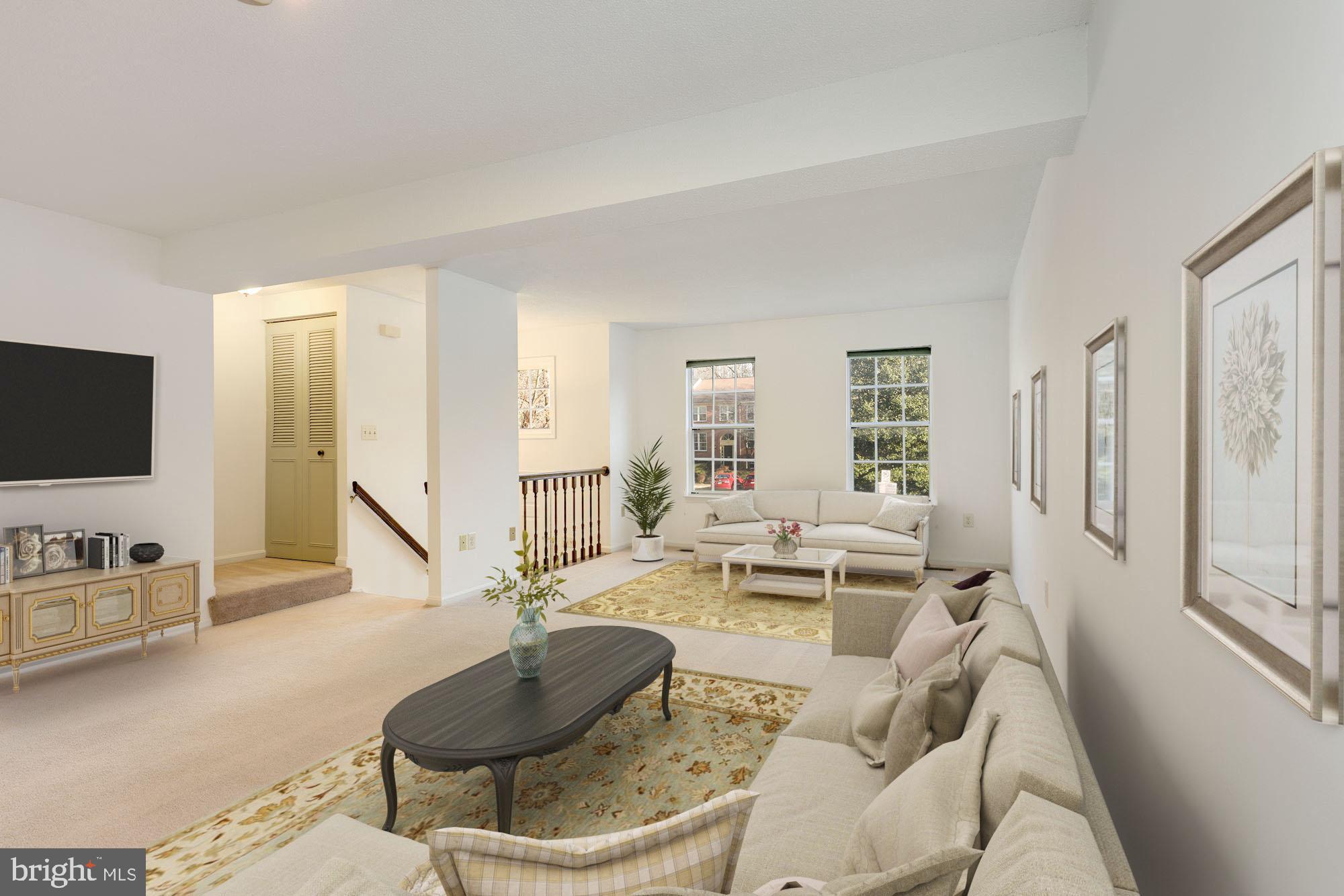 11305 Baroque Road Silver Spring, MD 20901 - Photo 2 of 19 Living Room