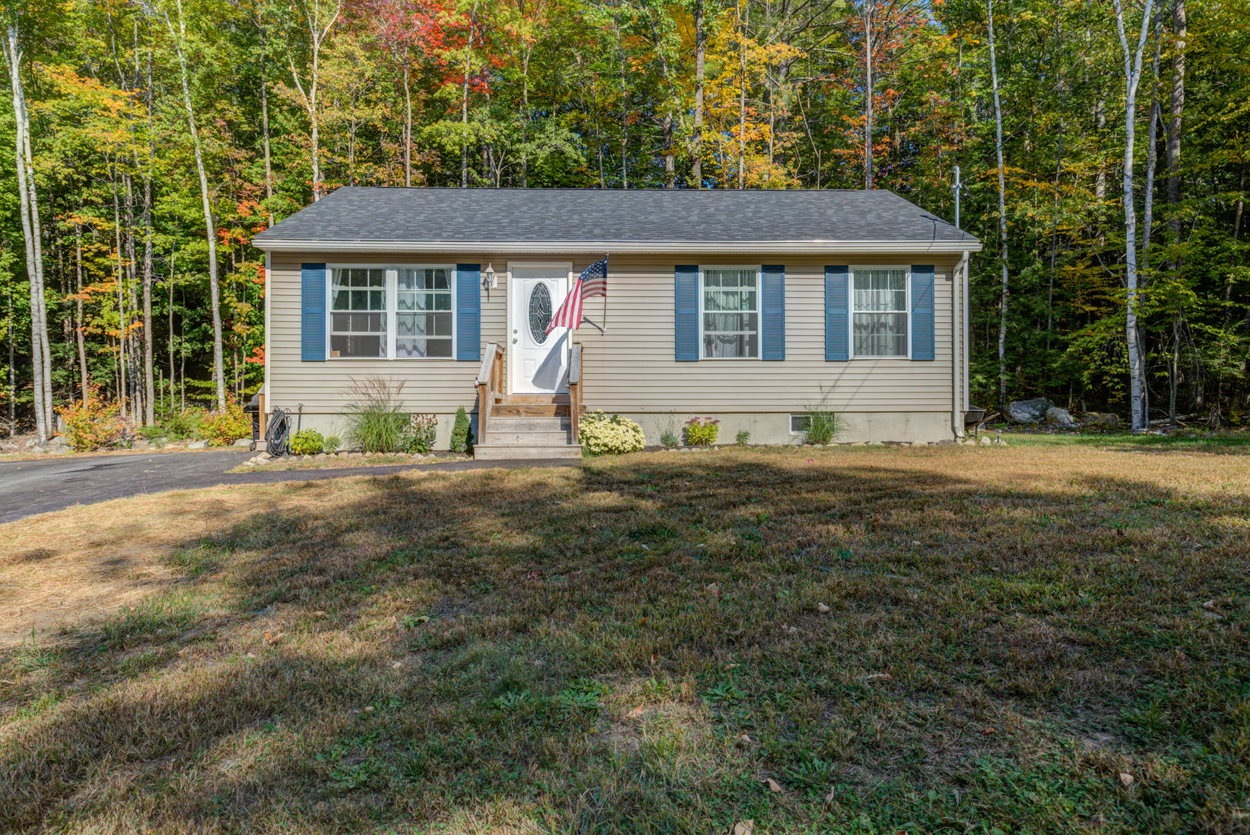 2 Grandview Road Limerick, ME 04048 - Photo 2 of 29 Pic#-2