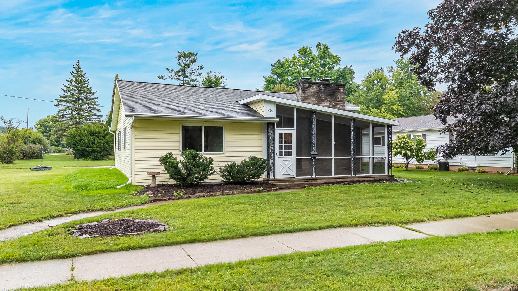 1004 Werner-Allen Road New London, WI 54961 - Photo 37 of 48 Gallery Image 37