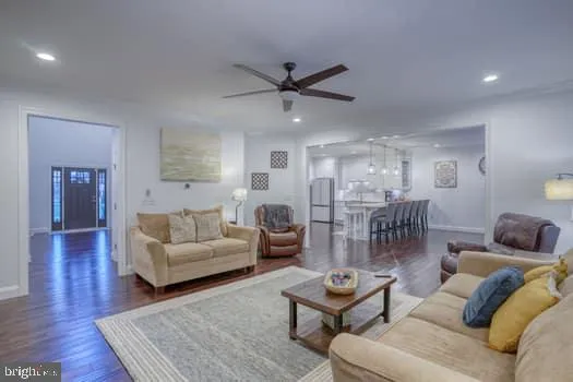 $1,190,000 | 4 Wigeon Place, Camden Wyoming, DE 19934