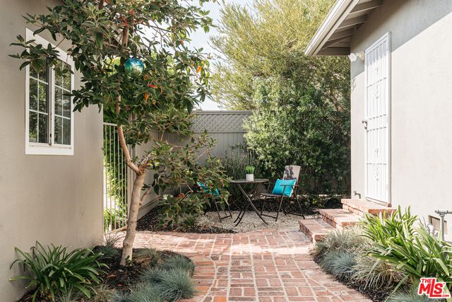 $1,835,000 | 3555 Wasatch Avenue, Los Angeles, CA 90066