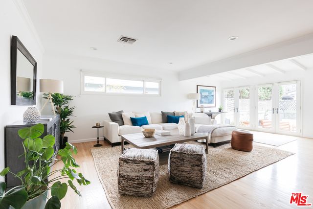 $1,835,000 | 3555 Wasatch Avenue, Los Angeles, CA 90066