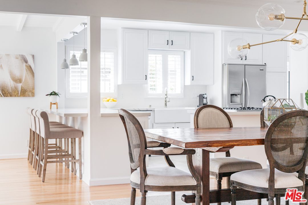 3555 Wasatch Avenue Los Angeles, CA 90066 - Photo 6 of 27