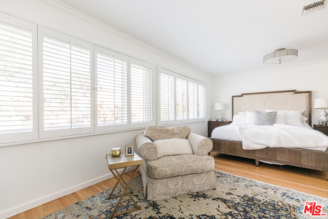 3555 Wasatch Avenue Los Angeles, CA 90066 - Photo 10 of 27