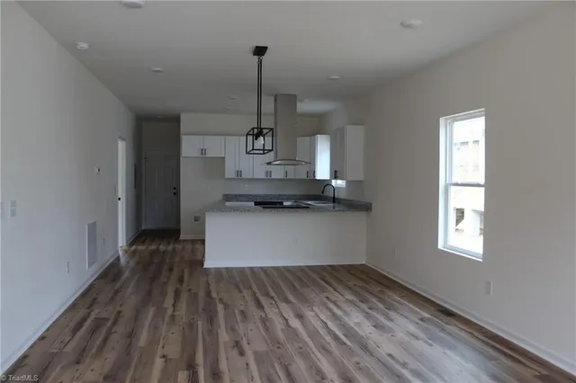 $265,900 | 518 North Beaumont Avenue, Burlington, NC 27217