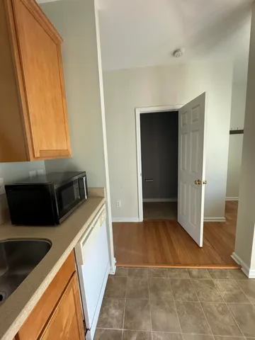 $1,900 | 202 Twin Tree Drive, Summerville, SC 29485