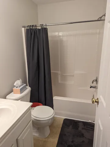 $2,100 | 202 Twin Tree Drive, Summerville, SC 29485