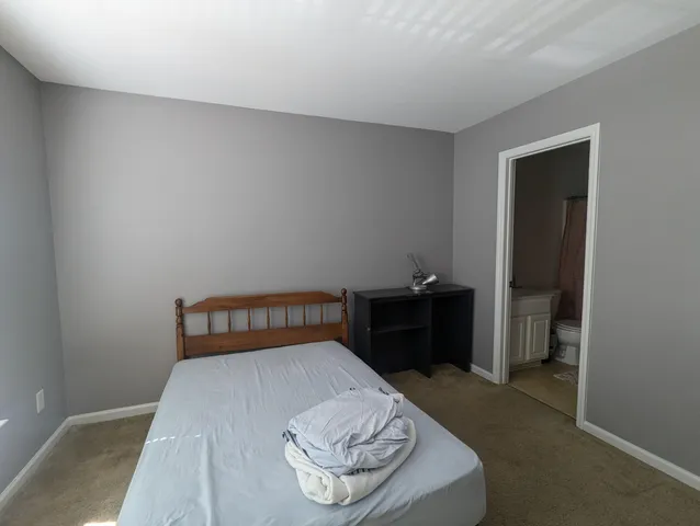 $1,900 | 202 Twin Tree Drive, Summerville, SC 29485