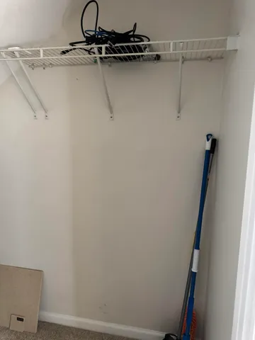 $1,900 | 202 Twin Tree Drive, Summerville, SC 29485