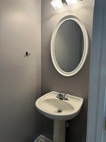 $1,900 | 202 Twin Tree Drive, Summerville, SC 29485