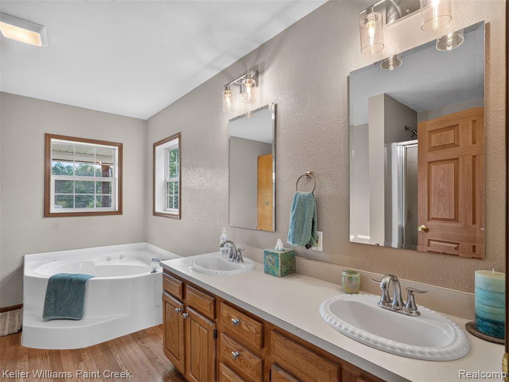 533 White Road Gladwin, MI 48624 - Photo 22 of 69 Gallery Image 22