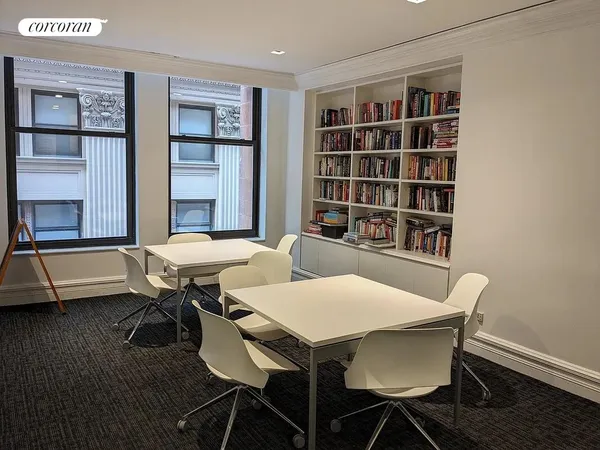 $4,300 | 56 Pine Street, Unit 14E | Financial District