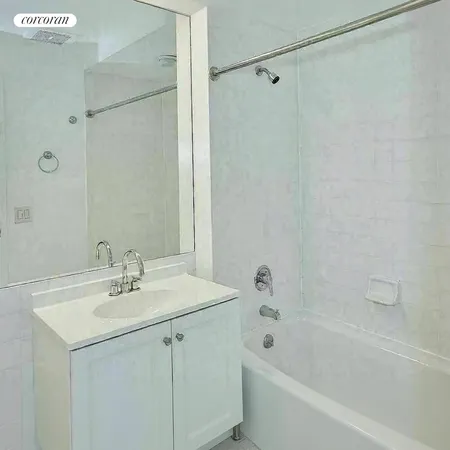 $4,300 | 56 Pine Street, Unit 14E | Financial District