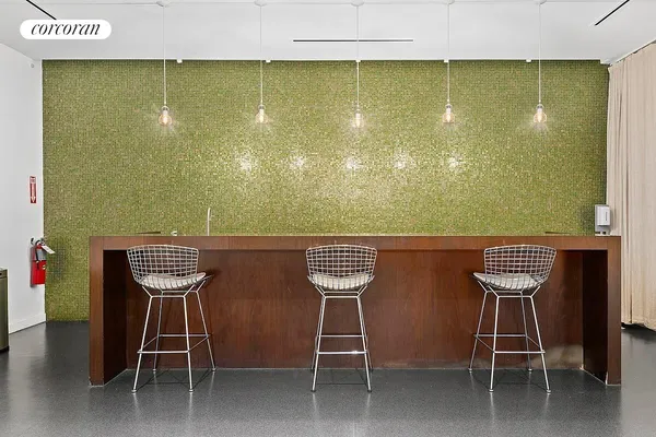 $4,300 | 56 Pine Street, Unit 14E | Financial District