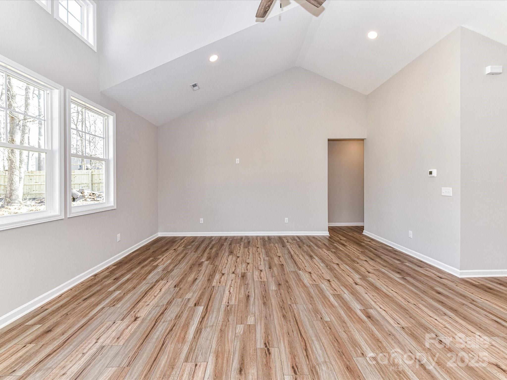 2328 Kingsburry Road York, SC 29745 - Photo 8 of 37 Gallery Image 8